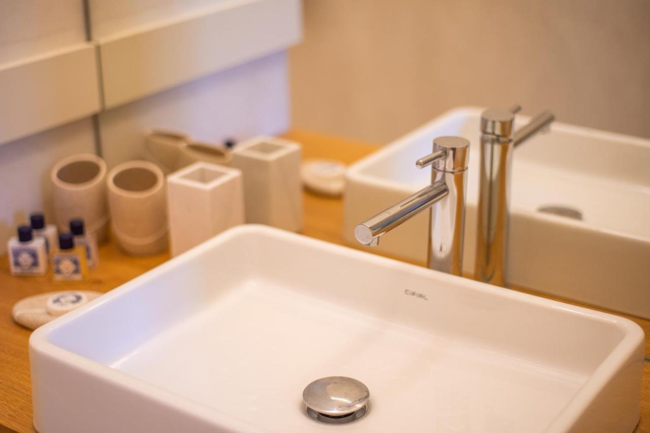 Paraiso Garden Suite--- Spacious & Downtown Πόρτο Εξωτερικό φωτογραφία