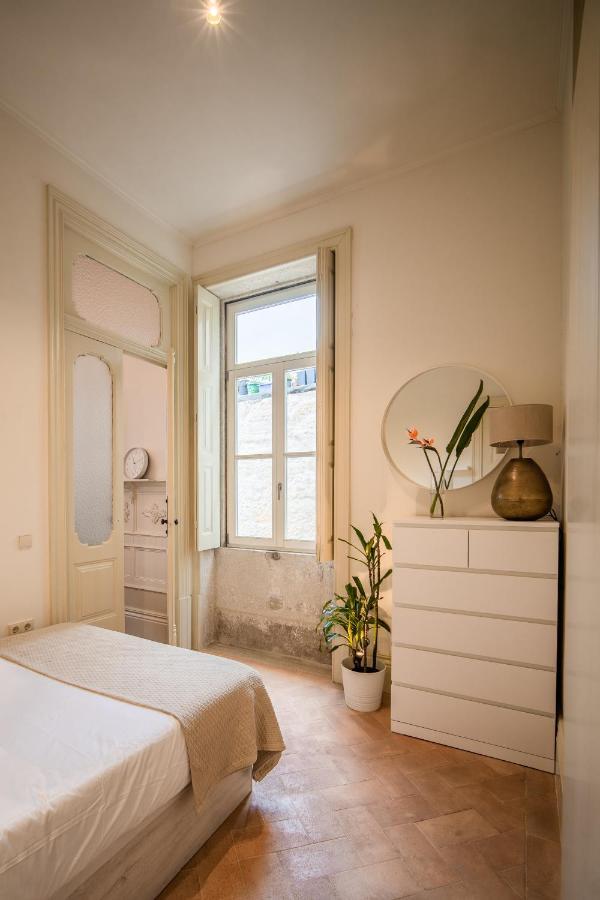 Paraiso Garden Suite--- Spacious & Downtown Πόρτο Εξωτερικό φωτογραφία